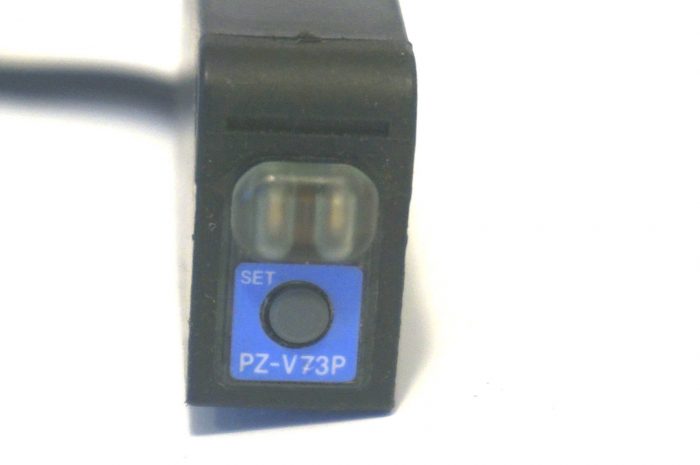 Keyence PZ-V73P Photoelectric Sensor unbenutzt 